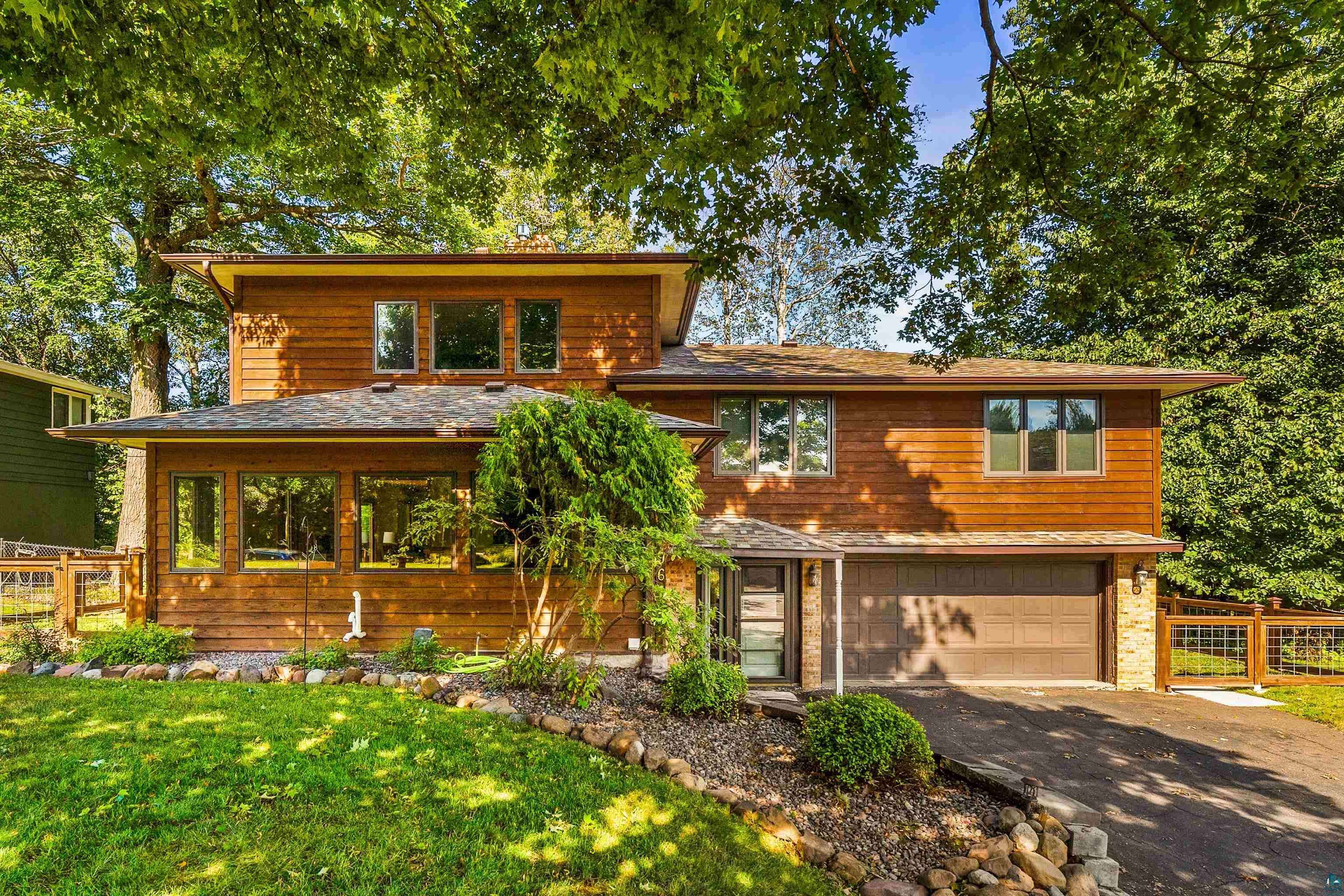 1960 Hartley Rd, Duluth, MN 55803