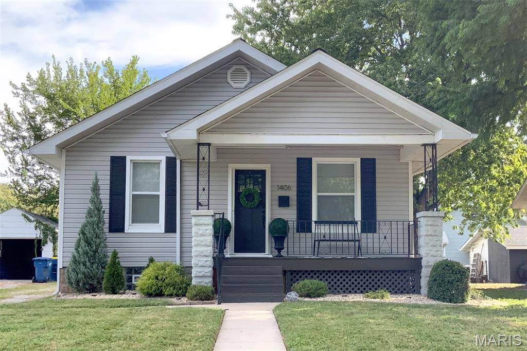 1406 N 2nd ST, Edwardsville, IL 62025