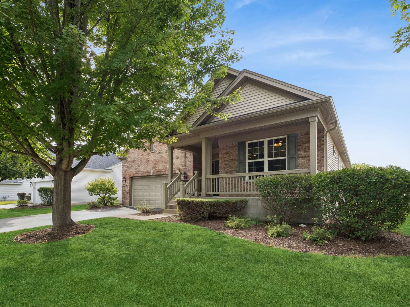 2173 Sandpiper WAY, Elgin, IL 60124