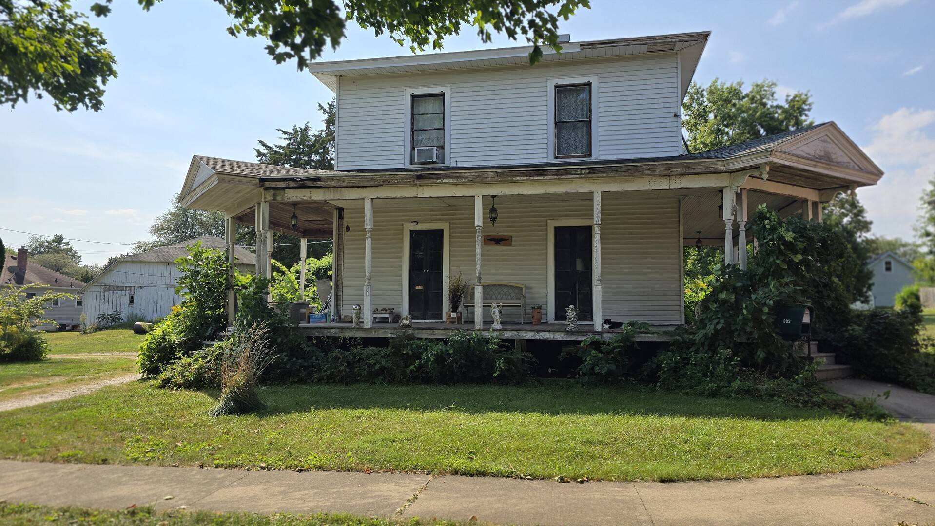 803 S State ST, Geneseo, IL 61254