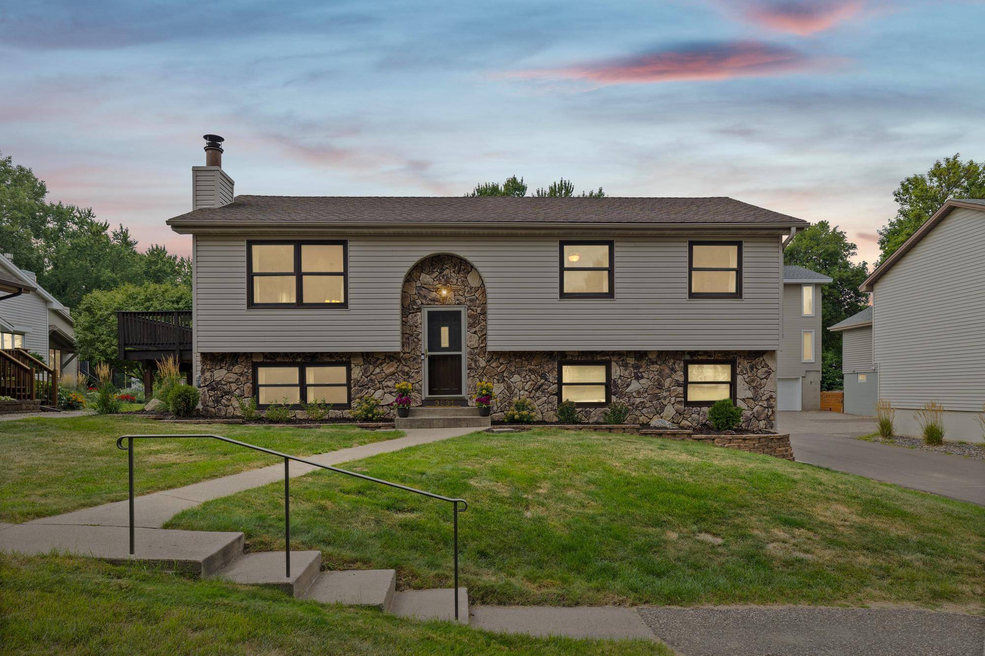 3531 Pilgrim LN N, Plymouth, MN 55441