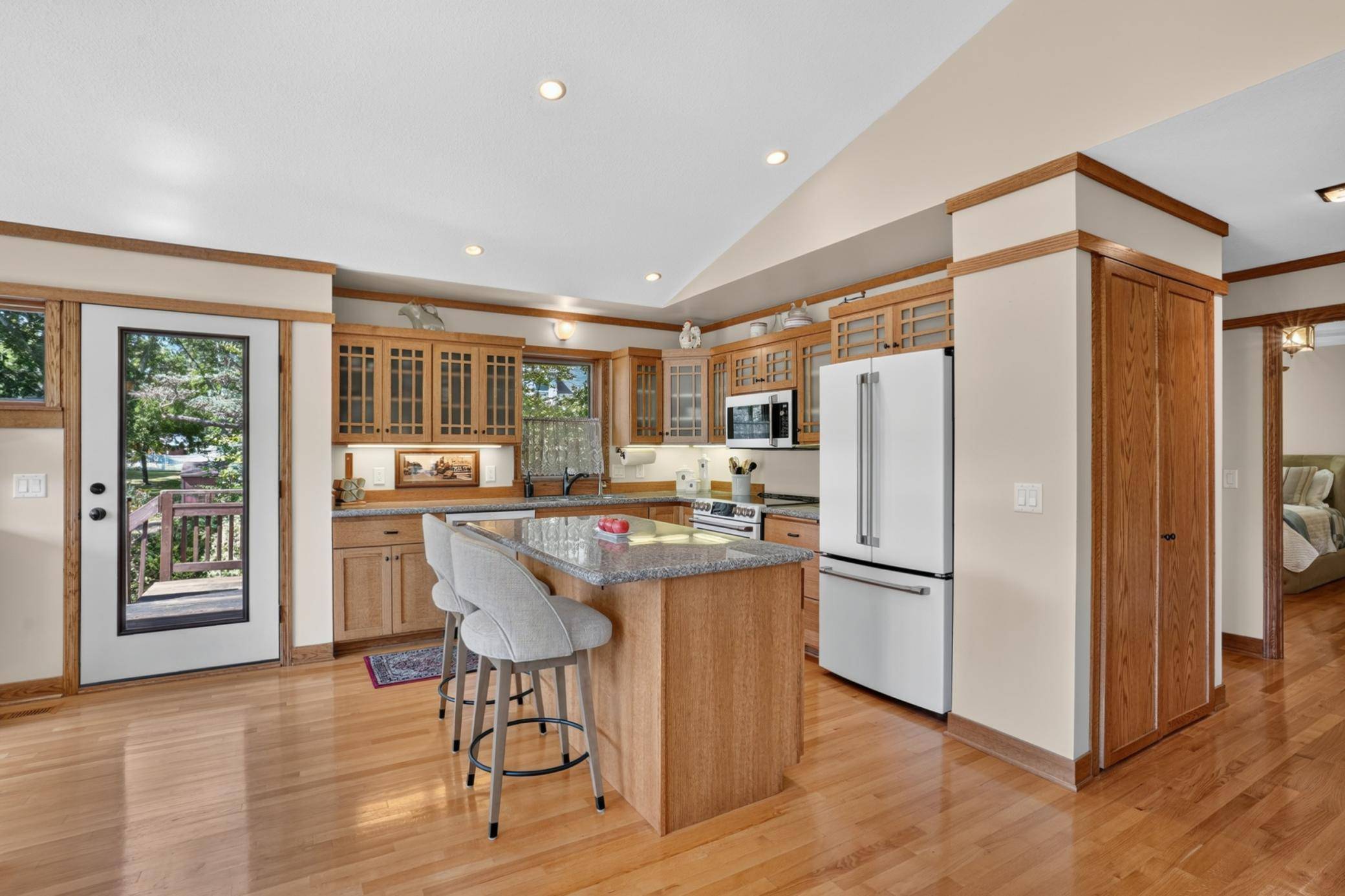 4015 Oakland ST, Saint Bonifacius, MN 55375