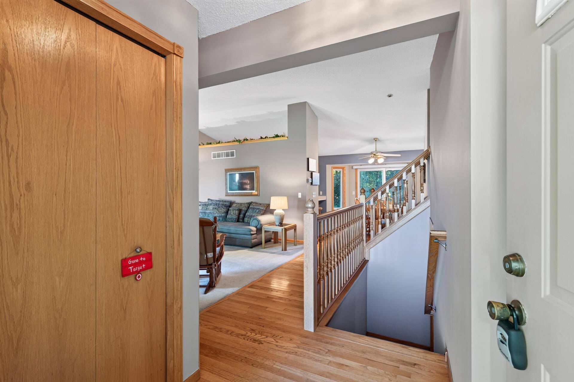 7636 Palomino LN, Lino Lakes, MN 55014