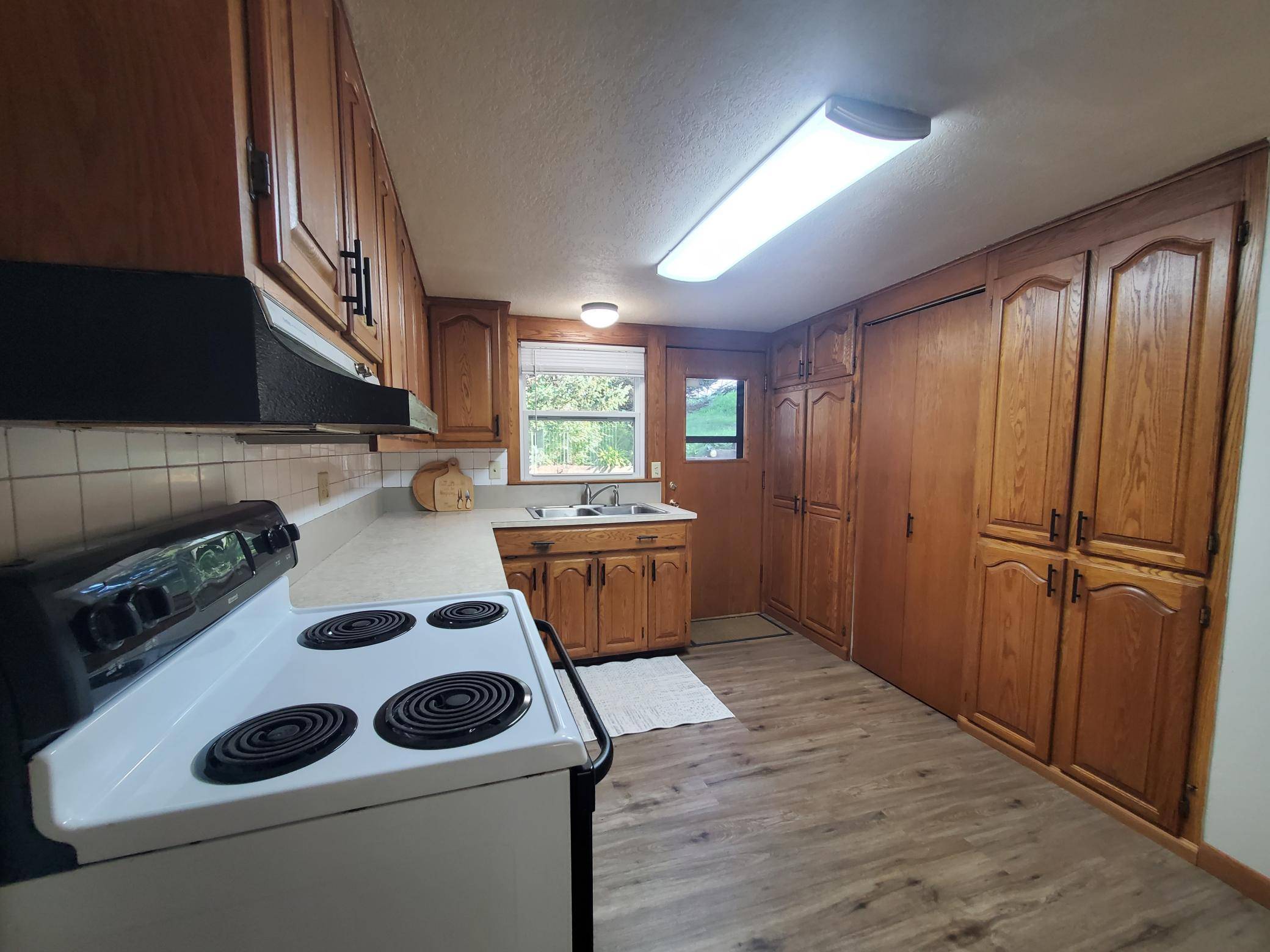 719 N Spring ST, New Ulm, MN 56073