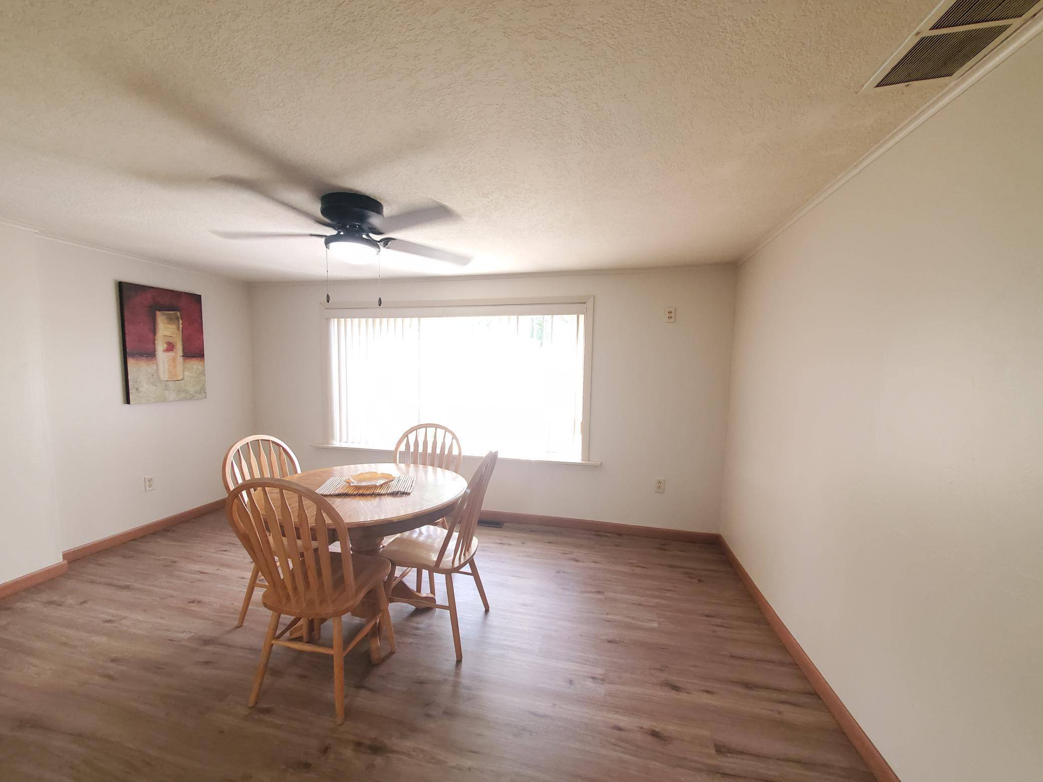 719 N Spring ST, New Ulm, MN 56073