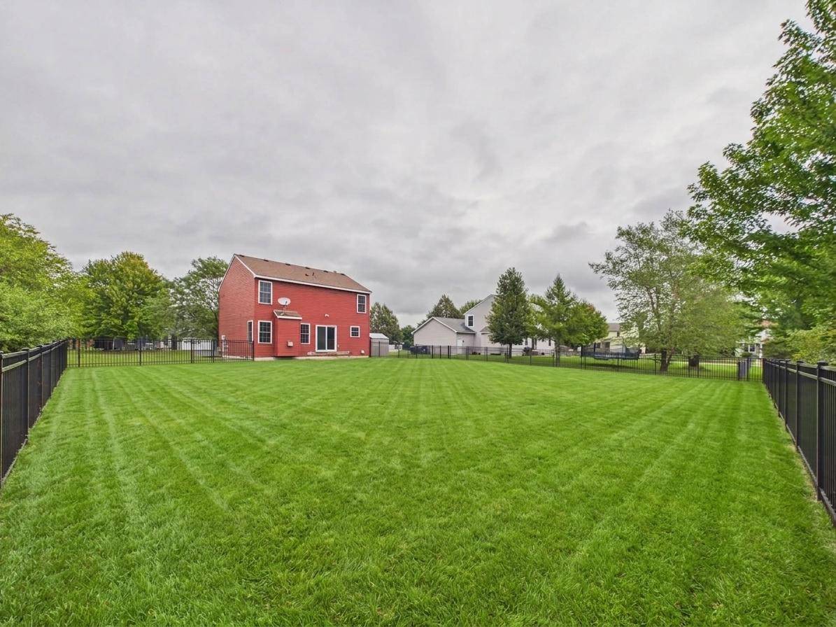 9334 204th ST W, Lakeville, MN 55044
