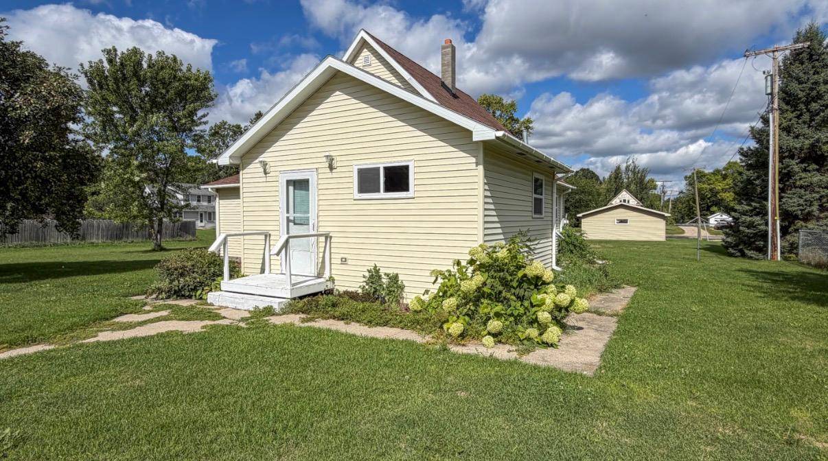 356 Oak ST, Gonvick, MN 56644