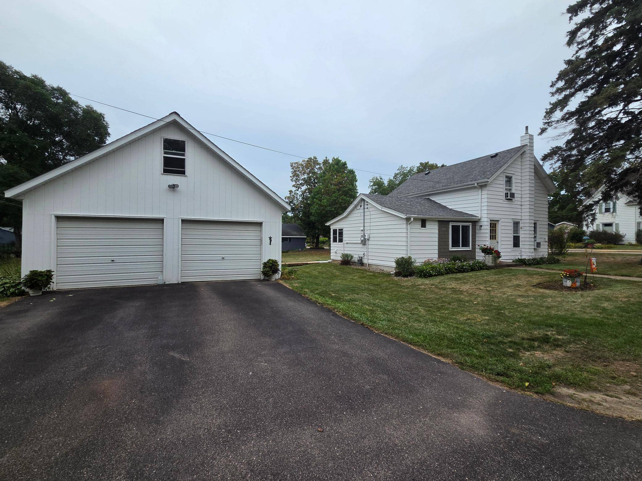 805 Orange ST, Prescott, WI 54021