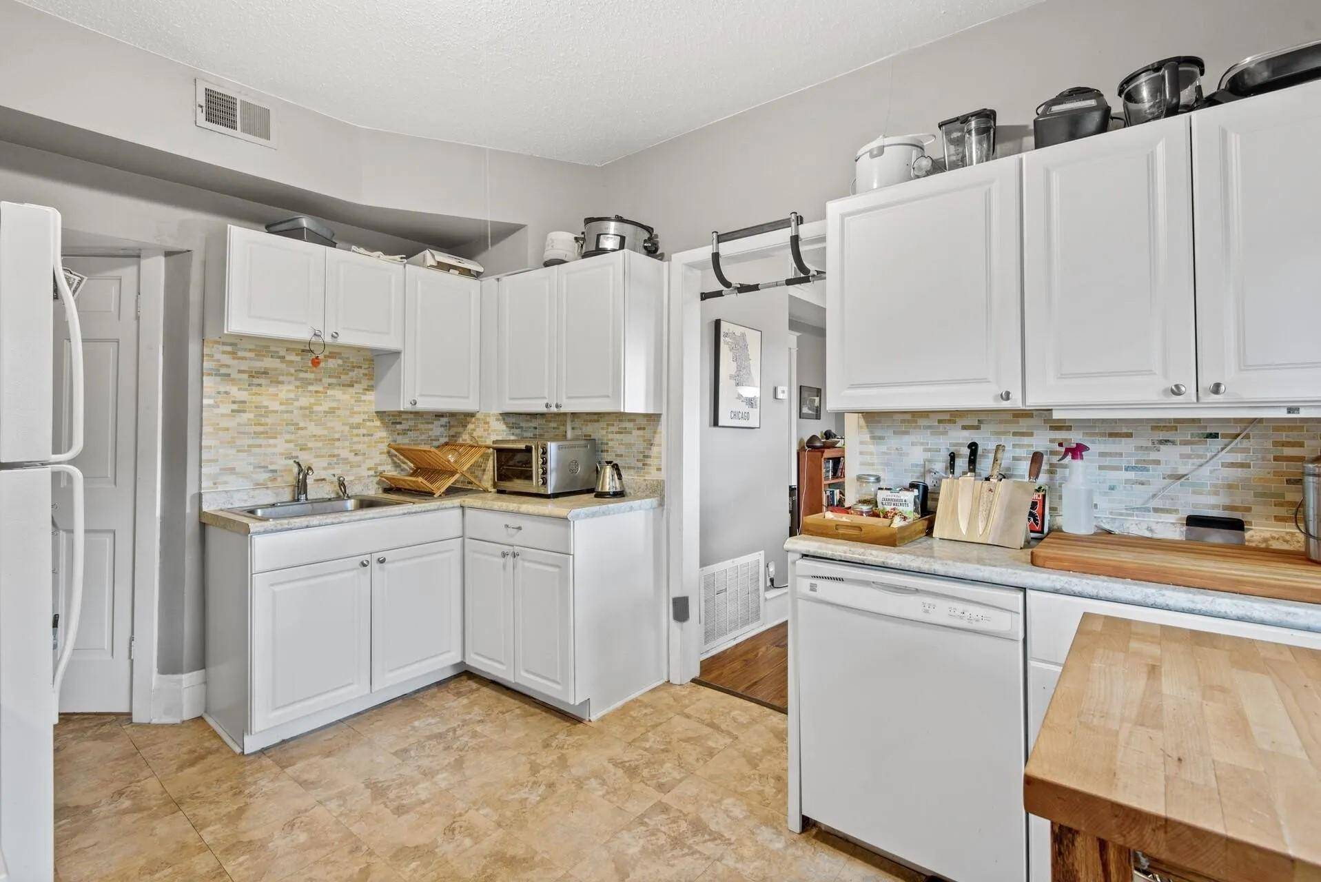 1322 Central AVE NE ##1, Minneapolis, MN 55413