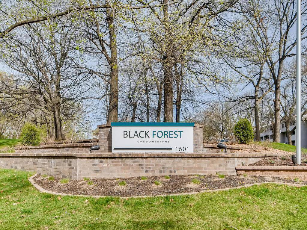 1601 N Innsbruck DR #278NE, Fridley, MN 55432