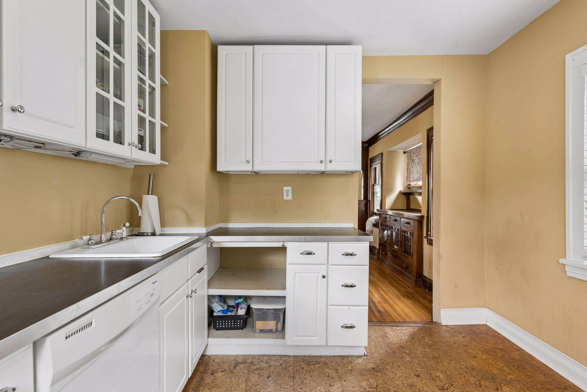 4248 Park AVE, Minneapolis, MN 55407