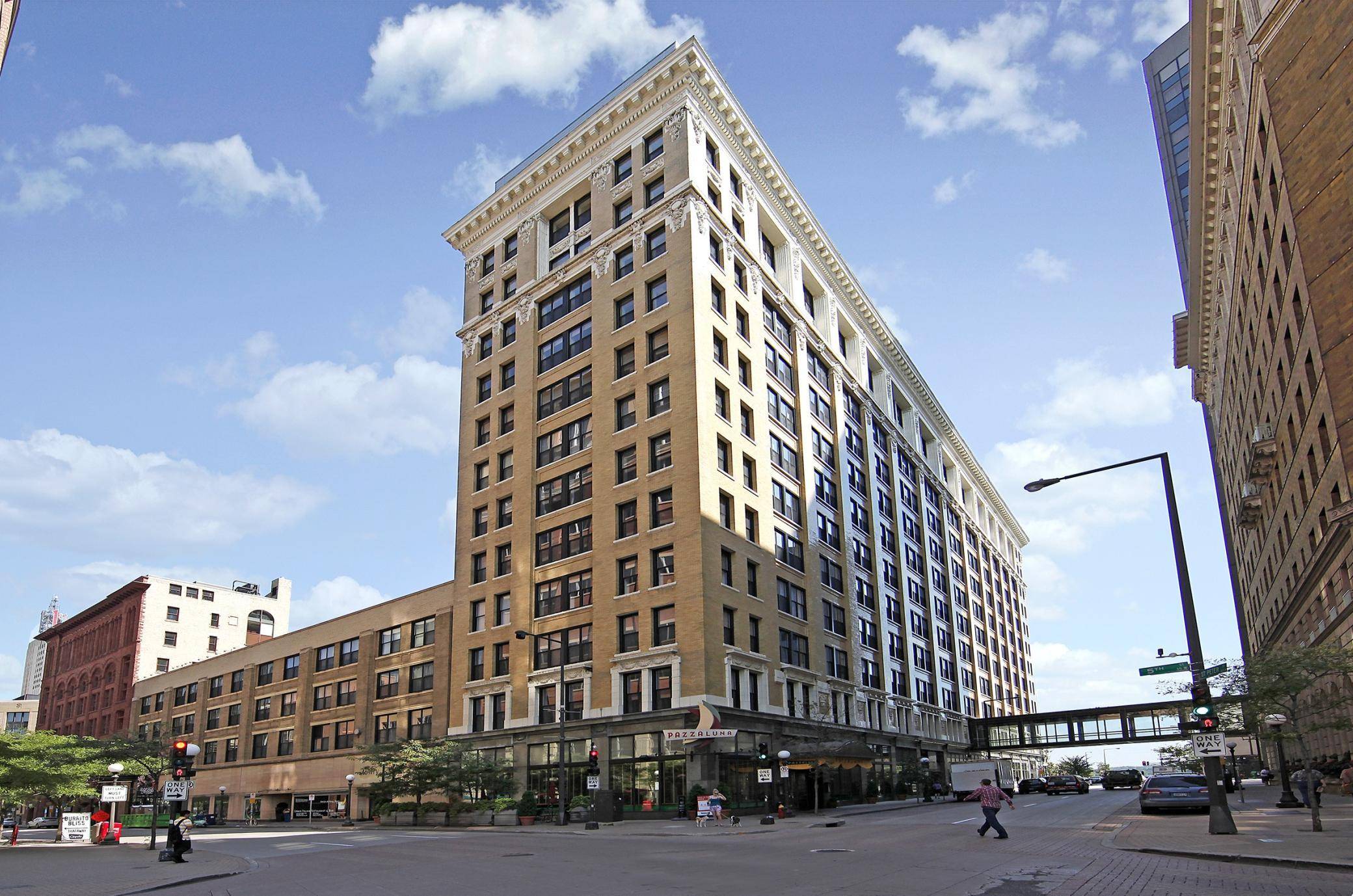 350 Saint Peter ST #606, Saint Paul, MN 55102