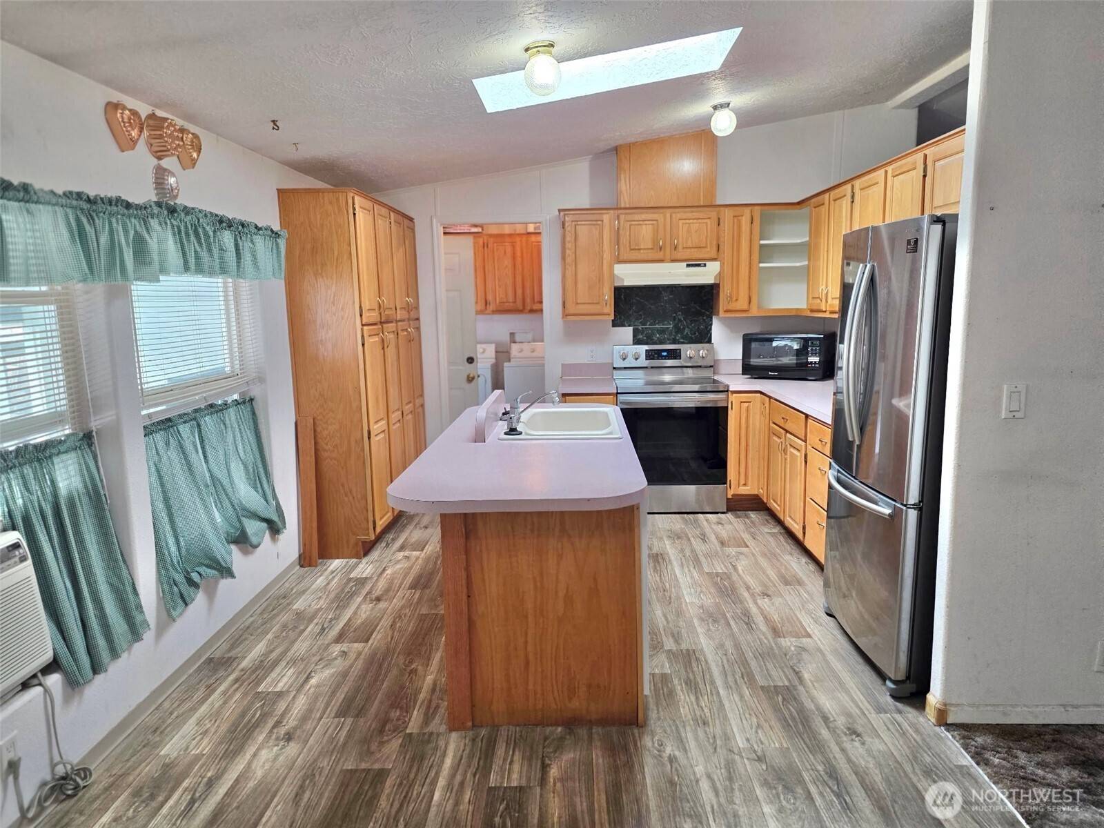 8 Heritage BLVD, Longview, WA 98632