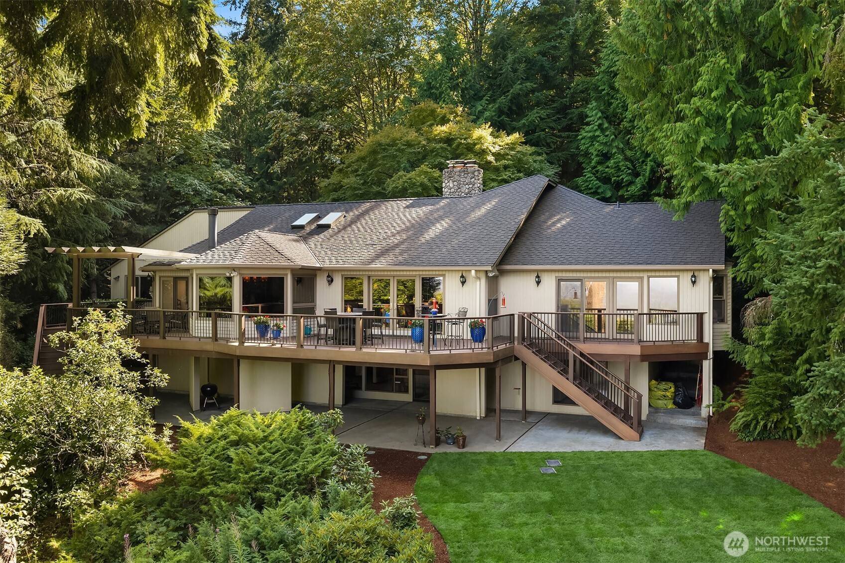 5902 172nd PL SE, Bellevue, WA 98006