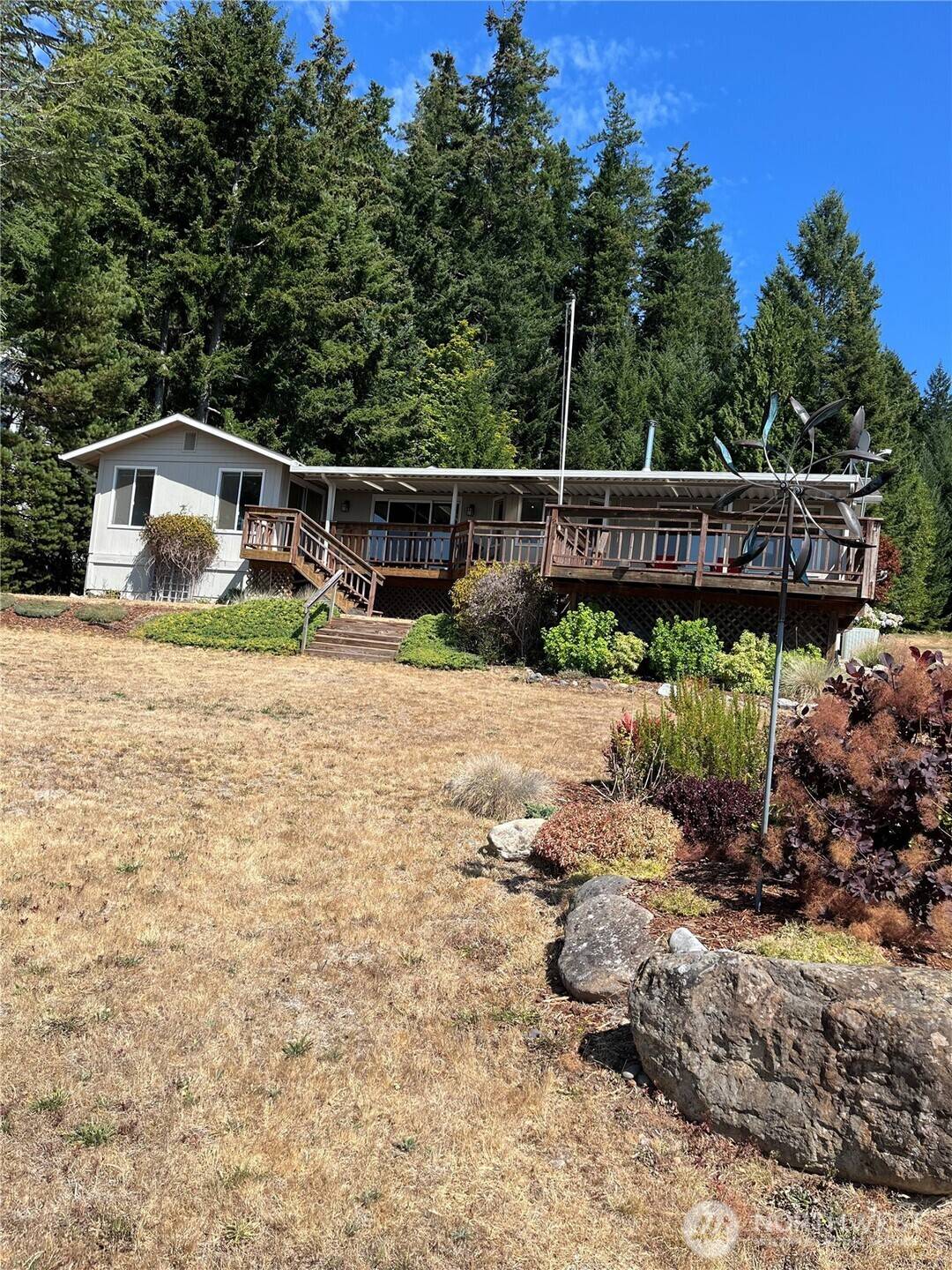 913 Hood Drive NW, Seabeck, WA 98368