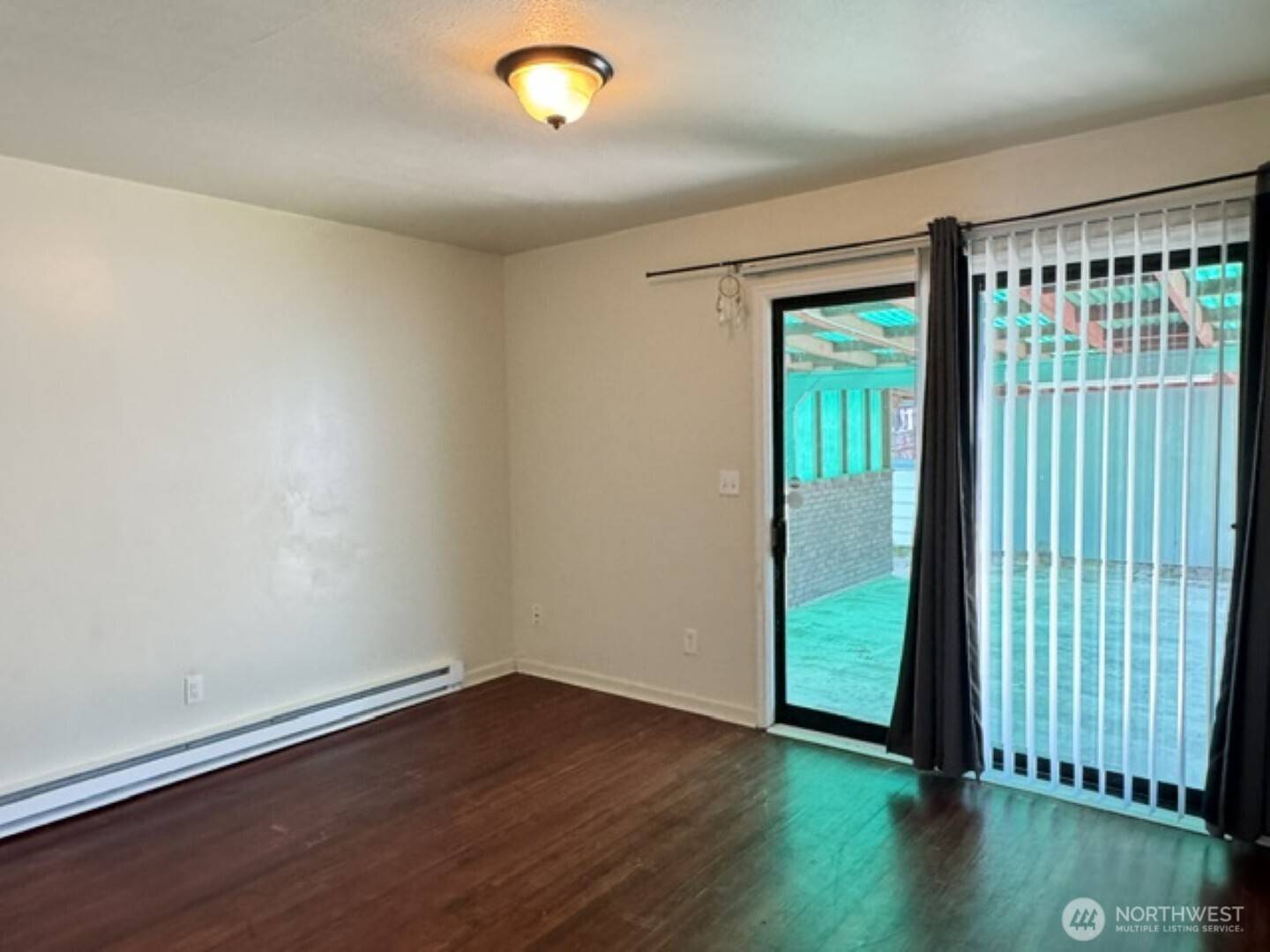225 SW Lewis ST, Chehalis, WA 98532