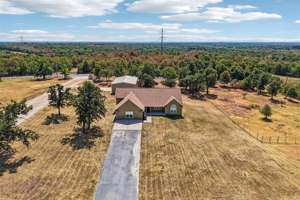 17250 Cottonwood CT, Newalla, OK 74857