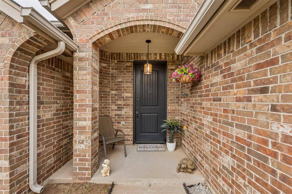 10917 SW 30th TER, Yukon, OK 73099