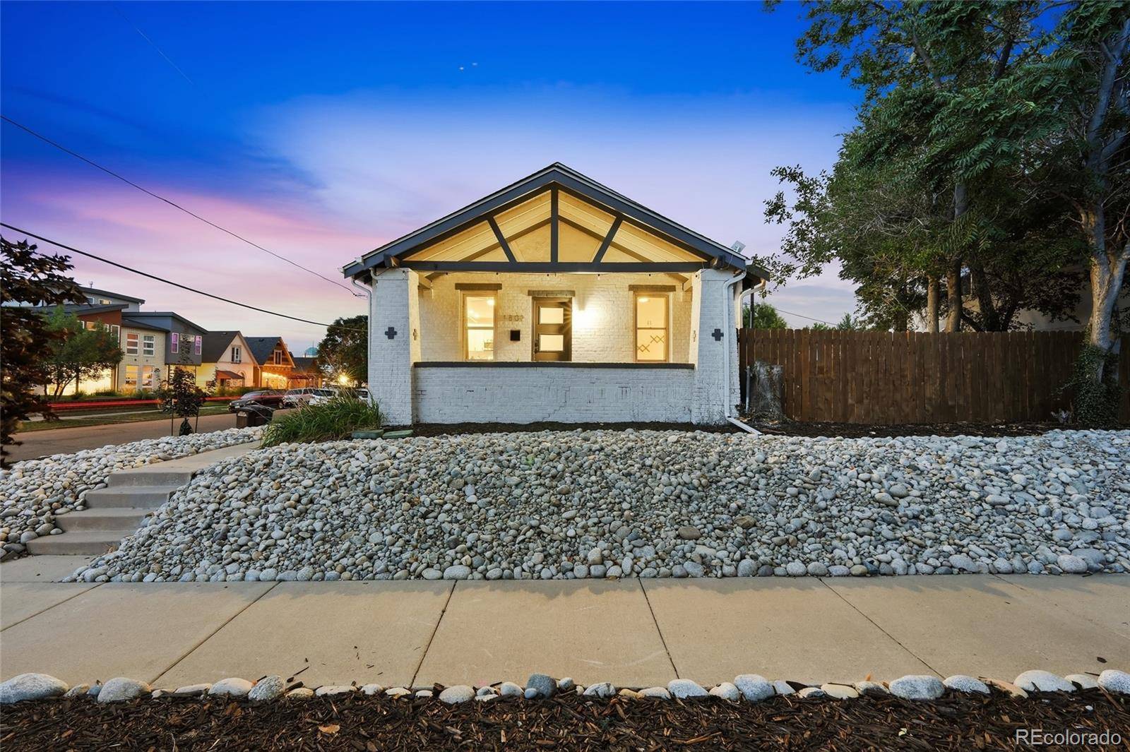 1802 W 39th AVE, Denver, CO 80211