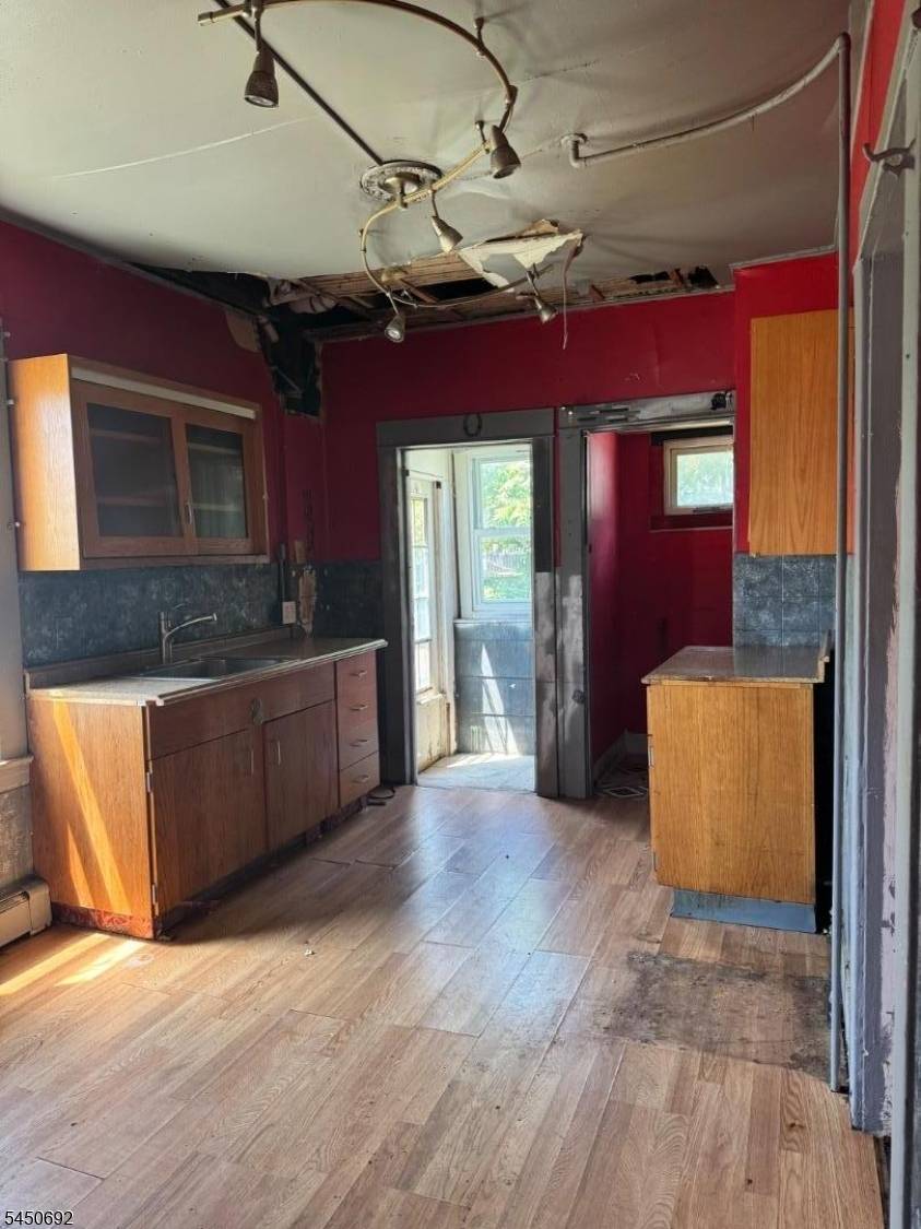 237 Seaview Ave, Long Branch City, NJ 07740