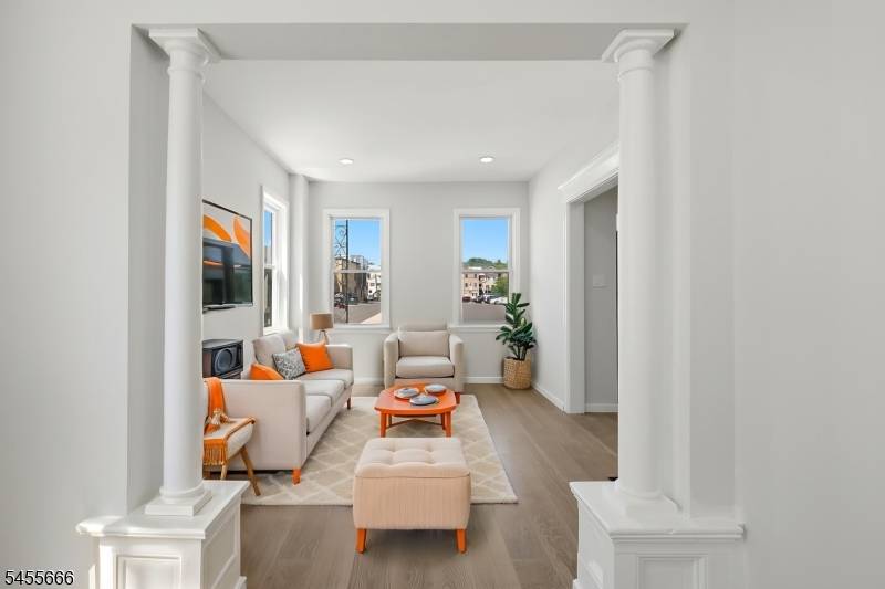 225 Stacy St, Burlington City, NJ 08016
