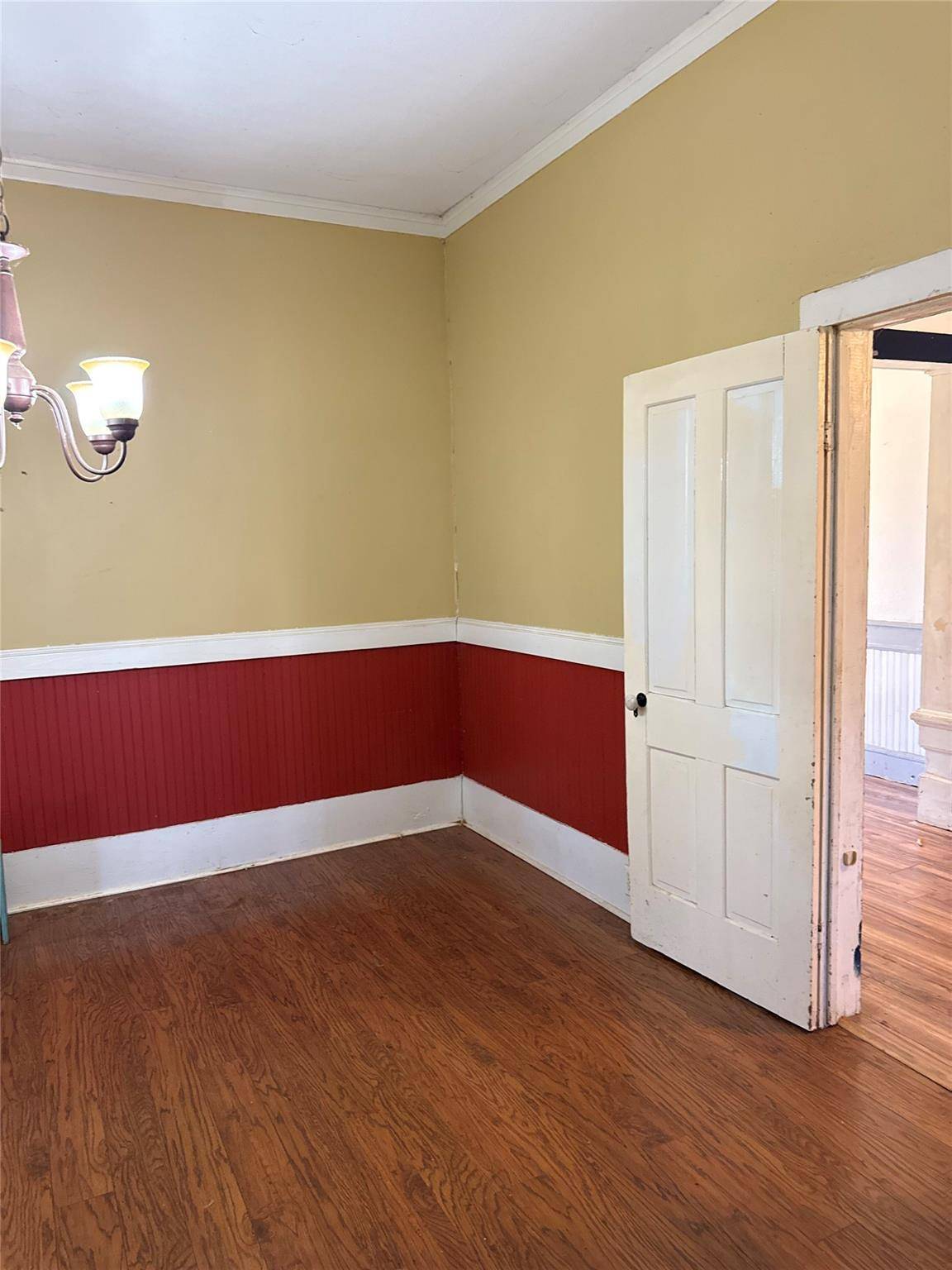 517 Giddings ST, Lexington, TX 78947