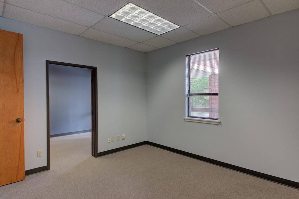 11824 Jollyville RD #103, Austin, TX 78759