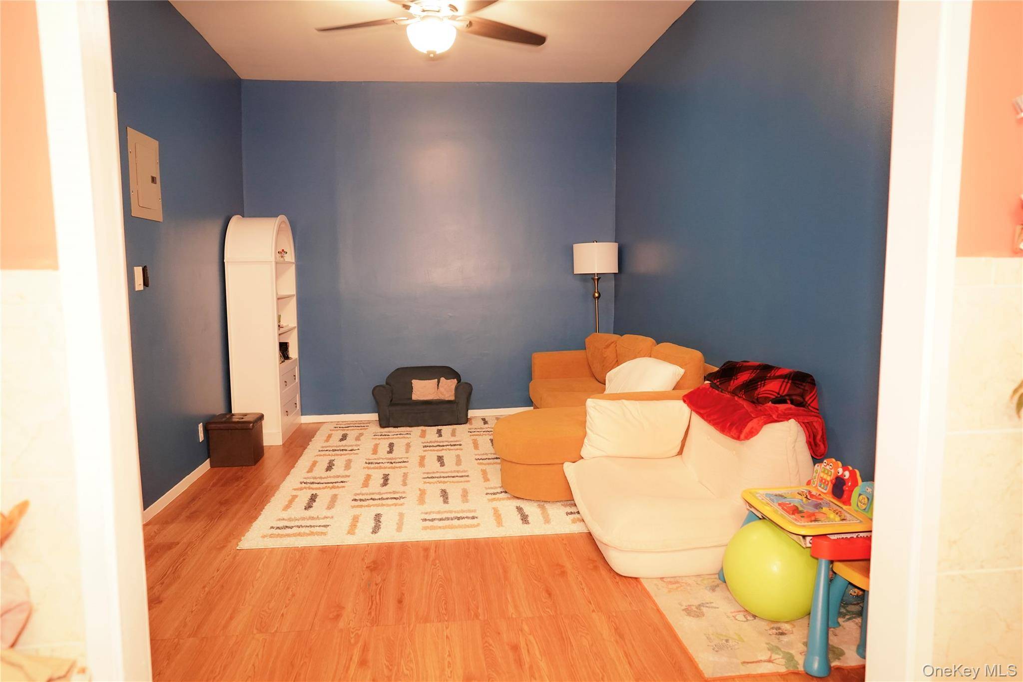 103 Greenpoint AVE, Brooklyn, NY 11222