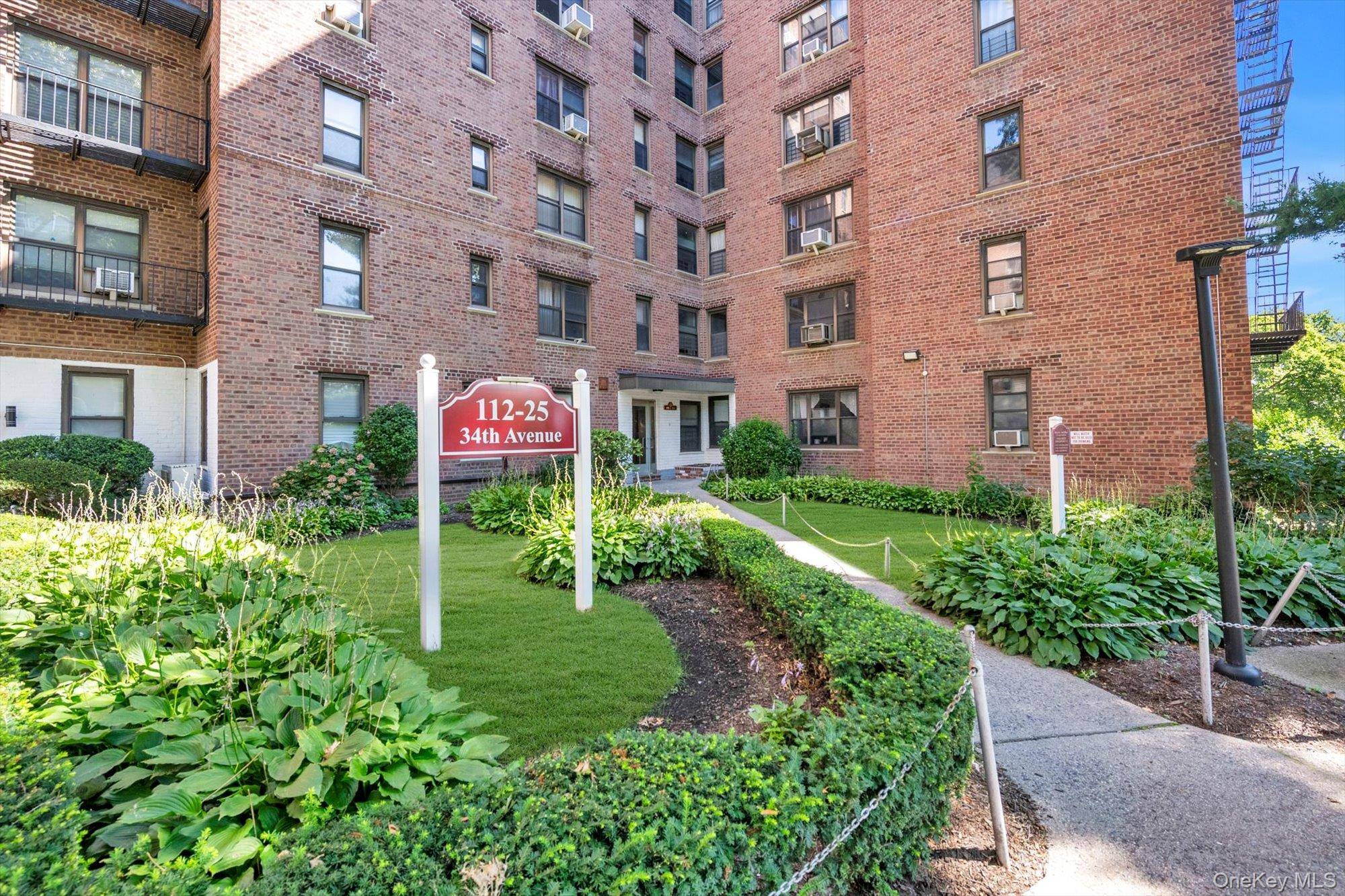 112-25 34 AVE #H, East Elmhurst, NY 11368