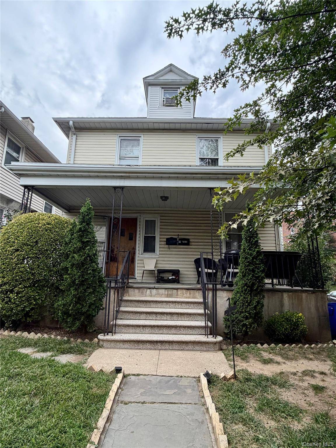 1 Trinity PL, New Rochelle, NY 10805