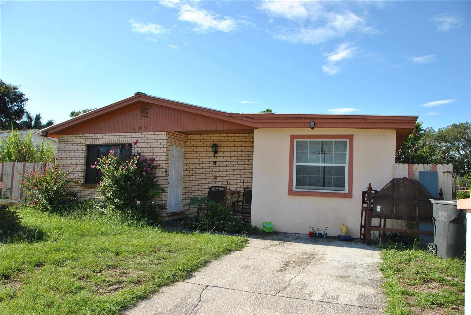 2056 BALFOUR CIR, Tampa, FL 33619