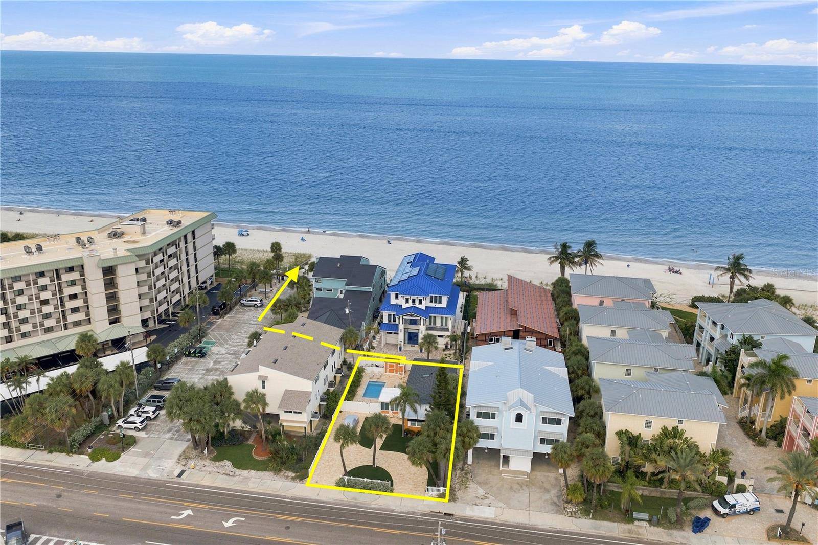2706 GULF BLVD, Indian Rocks Beach, FL 33785