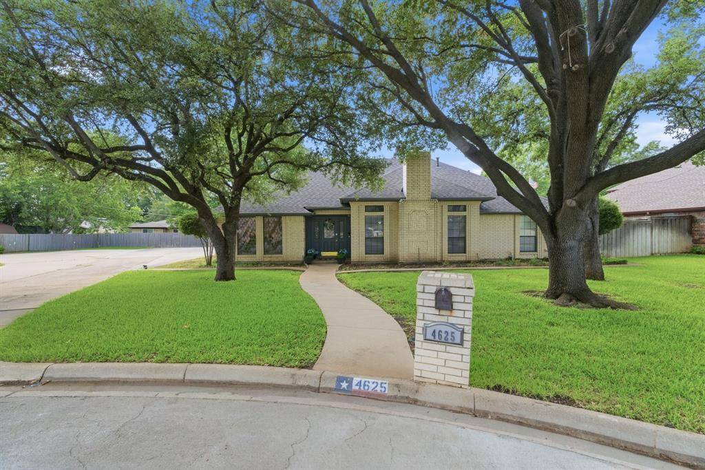 4625 Hillside Drive, North Richland Hills, TX 76180