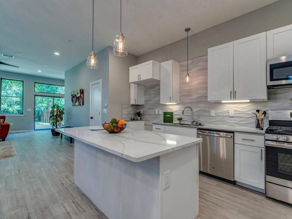3709 Grayson LN #A, Austin, TX 78722