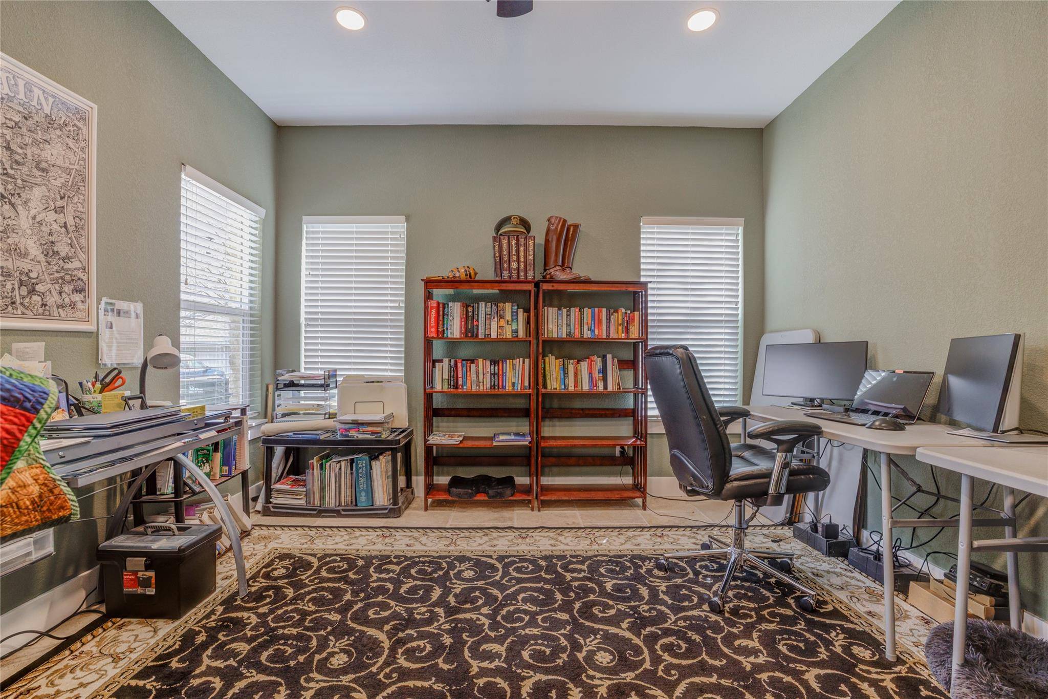 7917 Forest View DR, Austin, TX 78737