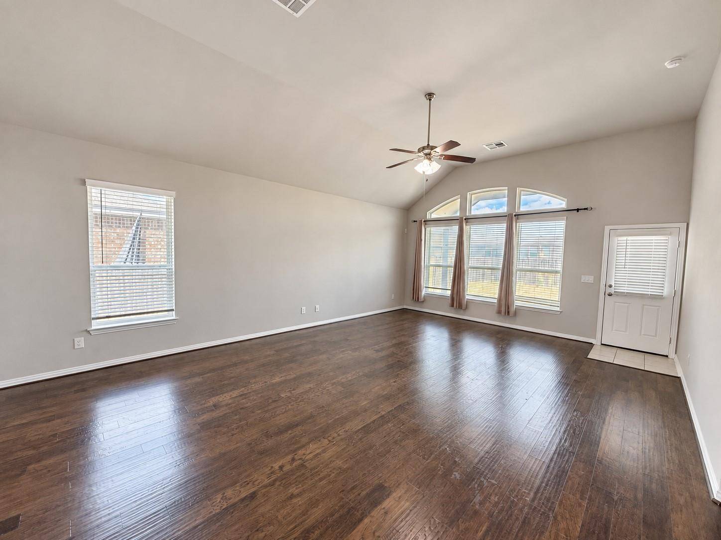 6050 Malta CIR, Round Rock, TX 78665
