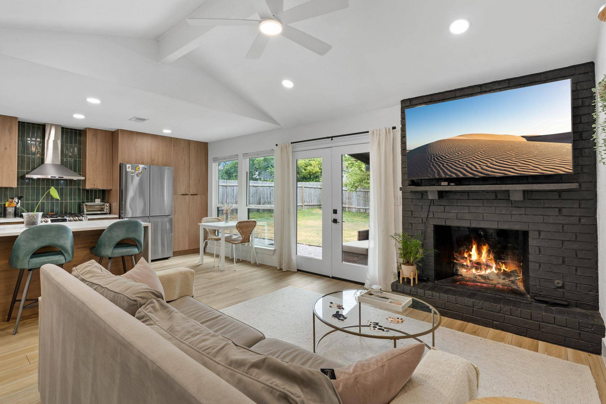 1111 Speer LN, Austin, TX 78745