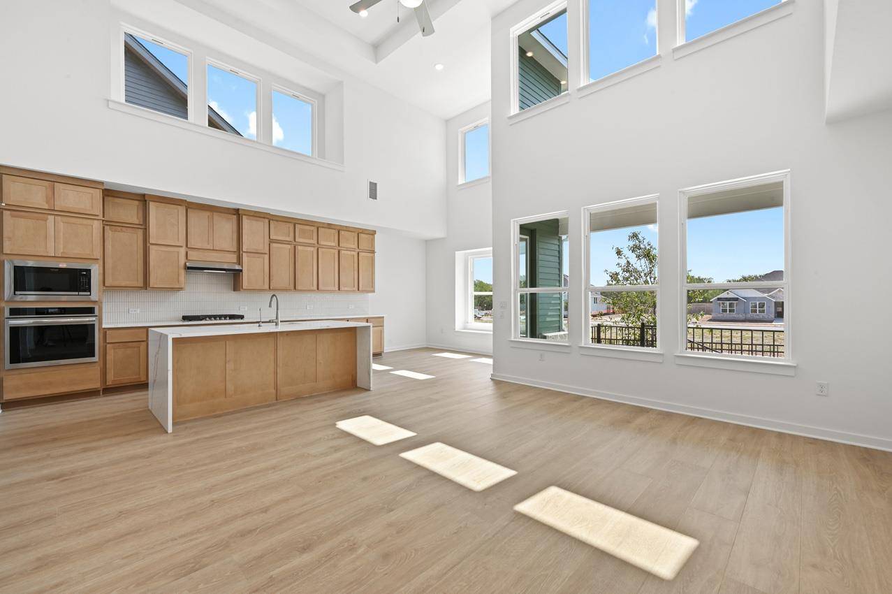 6313 McMurtry ST, Austin, TX 78747