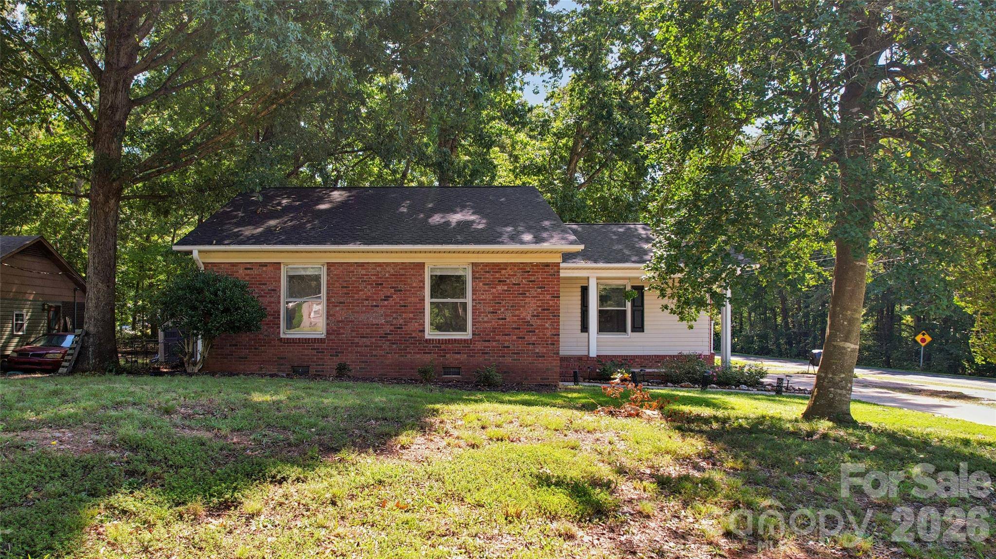 611 Woodland DR, Rockwell, NC 28138