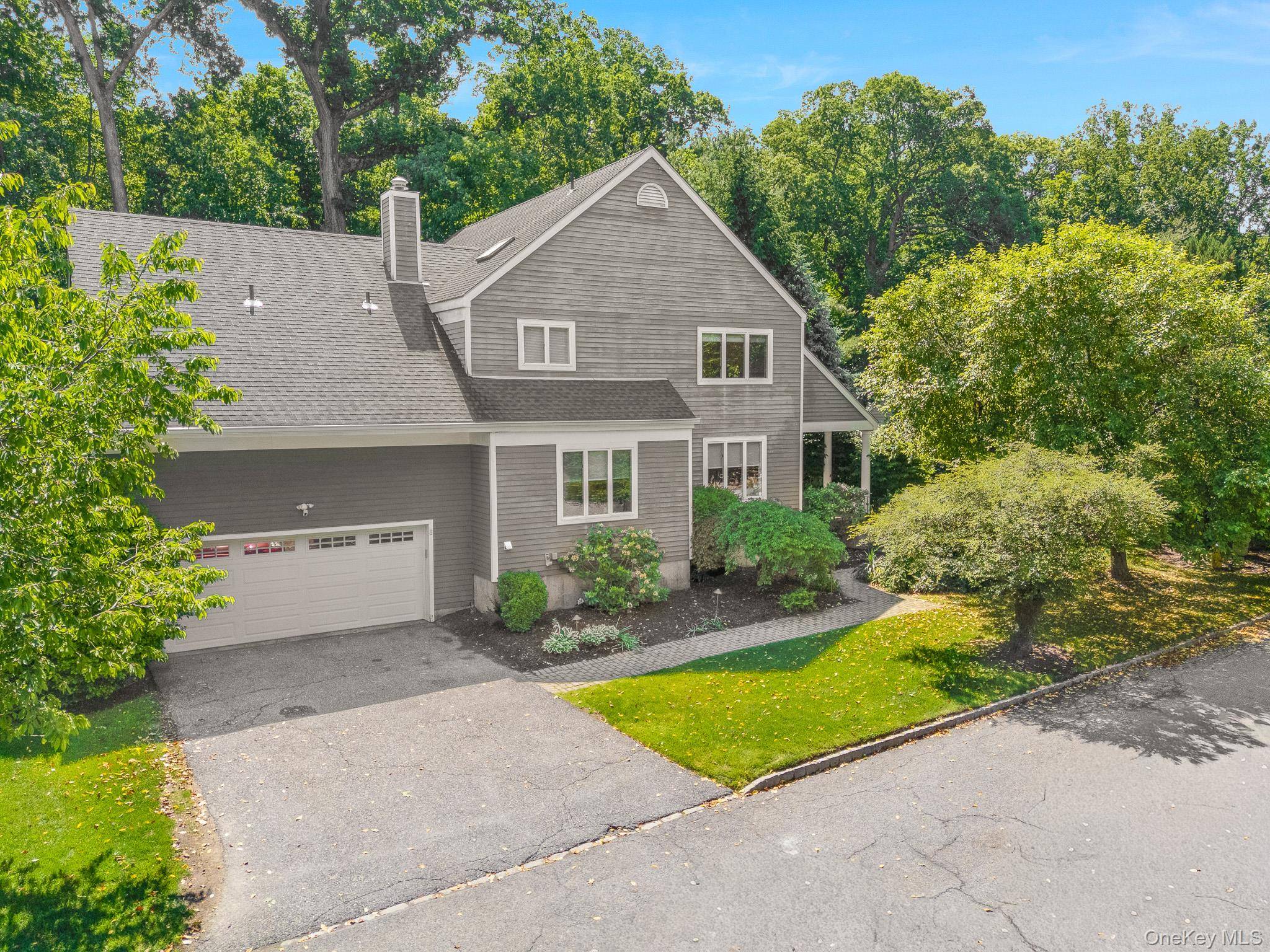 3 Lewiston CT, Briarcliff Manor, NY 10510