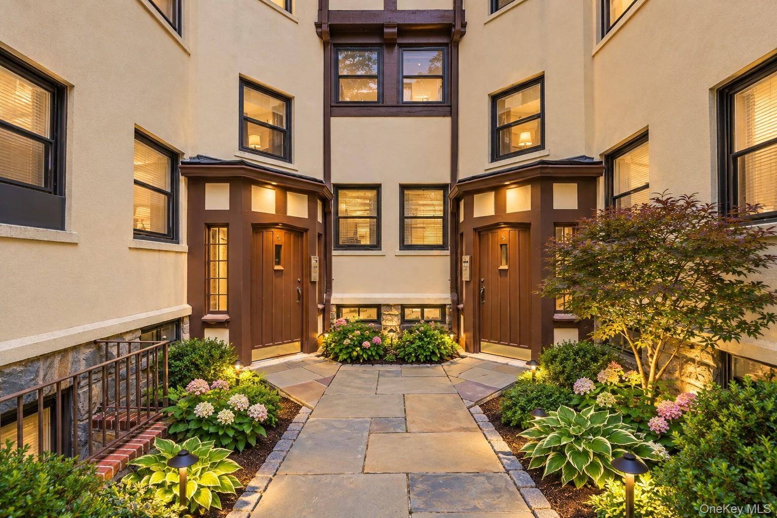 64 kensington RD #3B, Bronxville, NY 10708