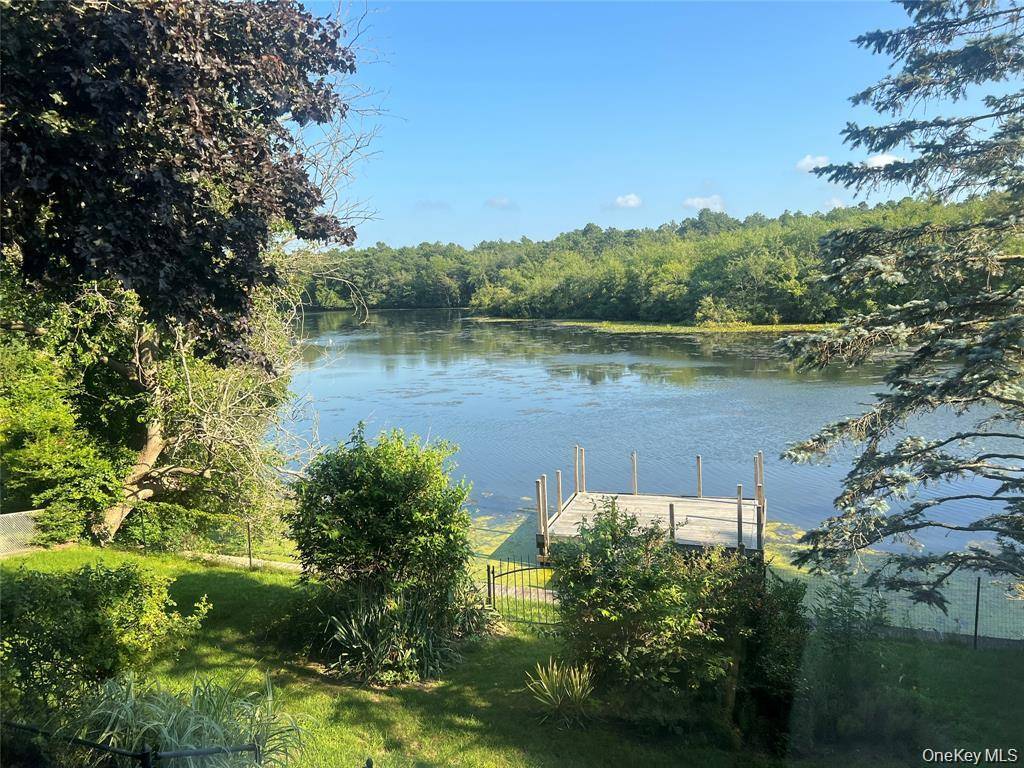 1375 West Main ST, Riverhead, NY 11901