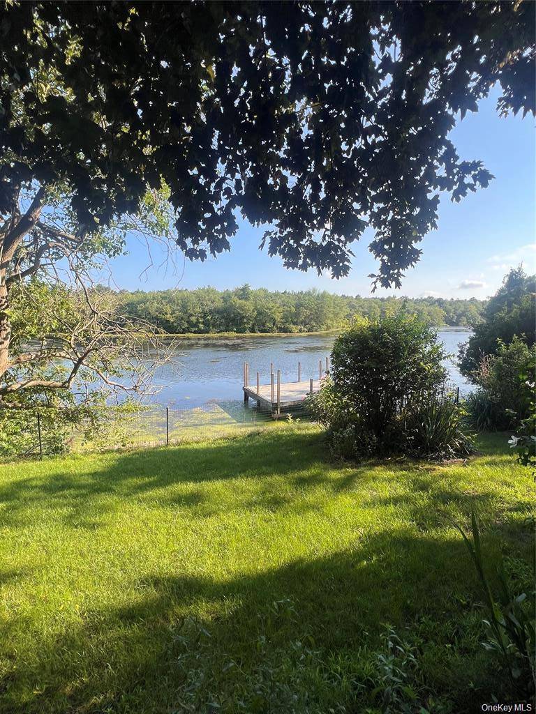 1375 West Main ST, Riverhead, NY 11901