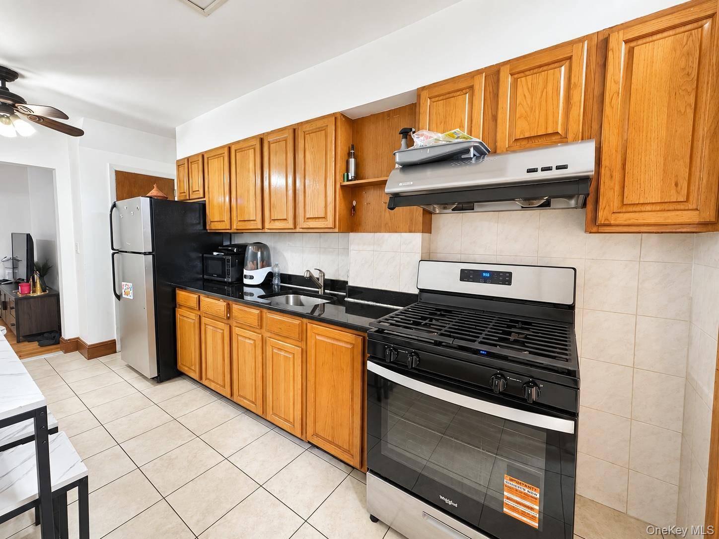 147-48 24th AVE, Whitestone, NY 11357
