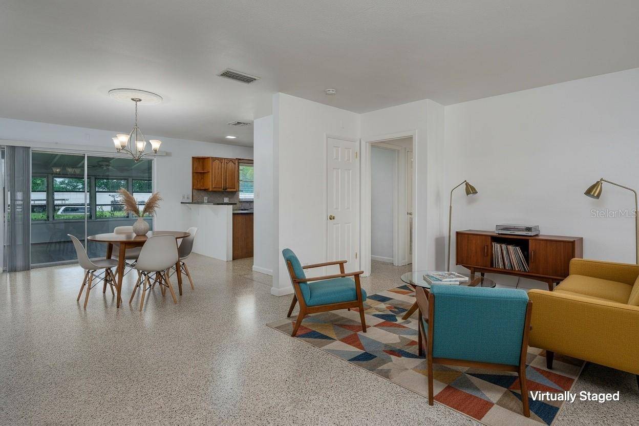 1225 CASABELLA DR, Bradenton, FL 34209