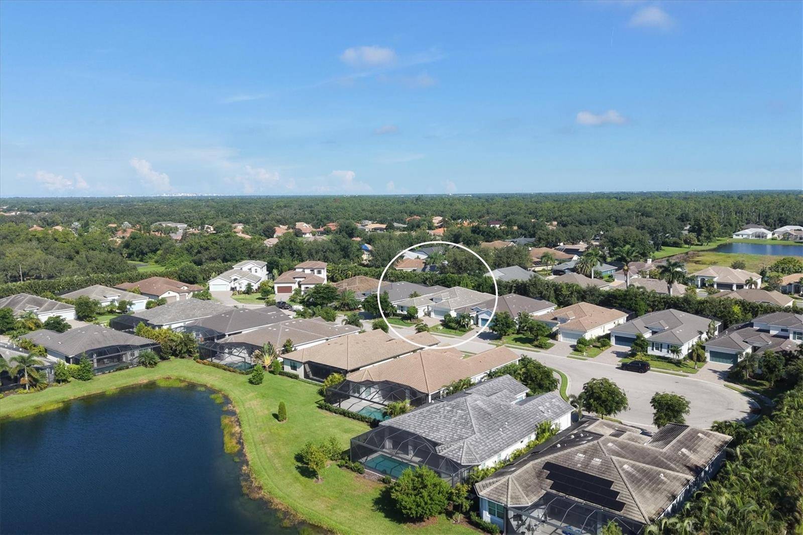 7717 SANDHILL LAKE DR, Sarasota, FL 34241
