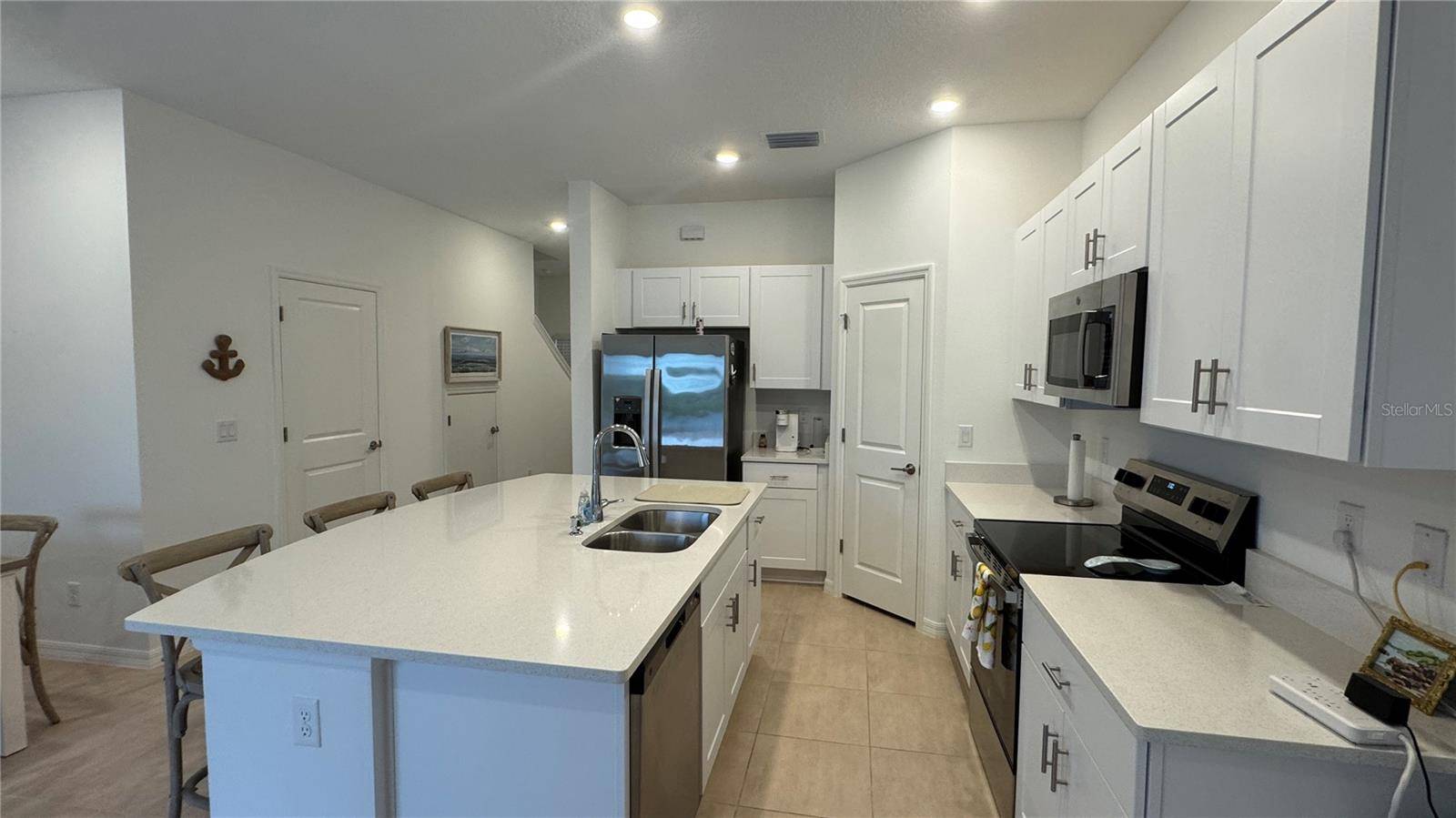 16620 BERGAMO PL, Lakewood Ranch, FL 34211
