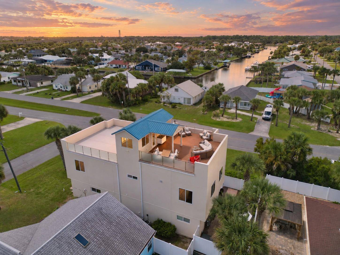 700 N FLAGLER AVE, Flagler Beach, FL 32136
