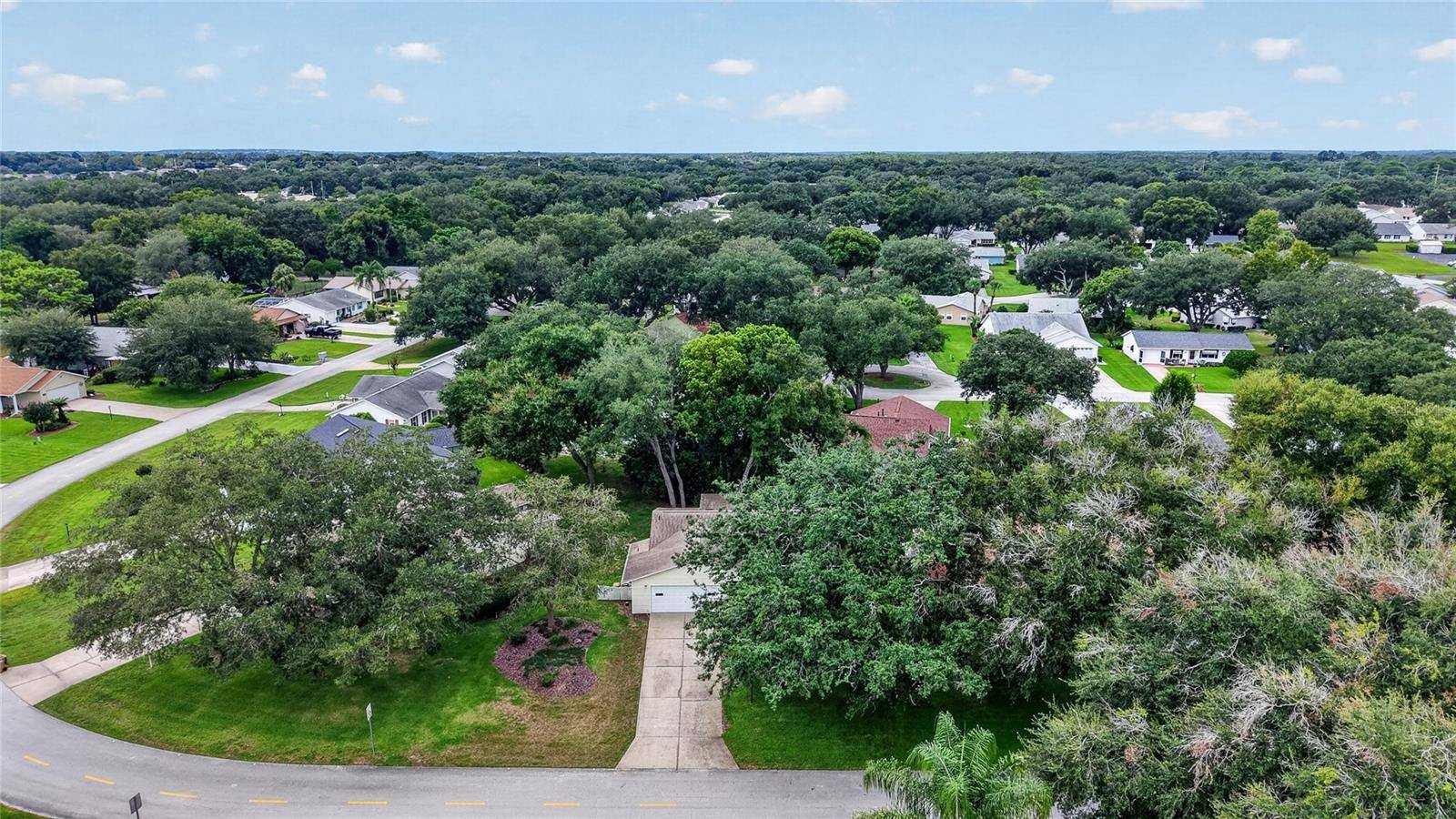 822 DUNDEE CIR, Leesburg, FL 34788