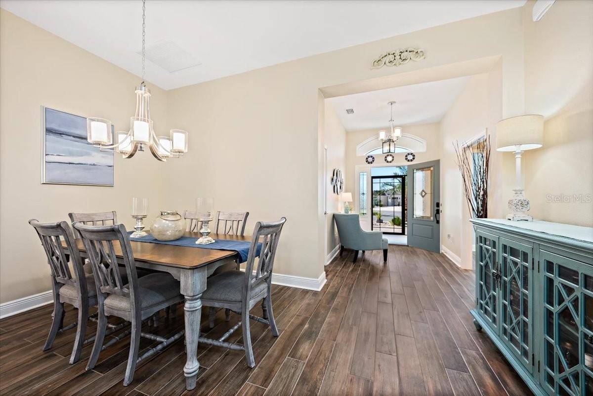 5693 BLANCHARD LN, The Villages, FL 32163